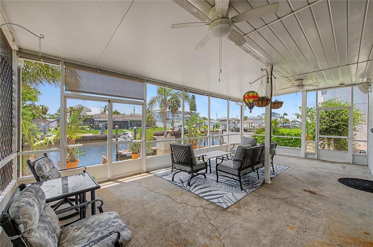 13337 SUSAN DRIVE — photo 48 of 68
