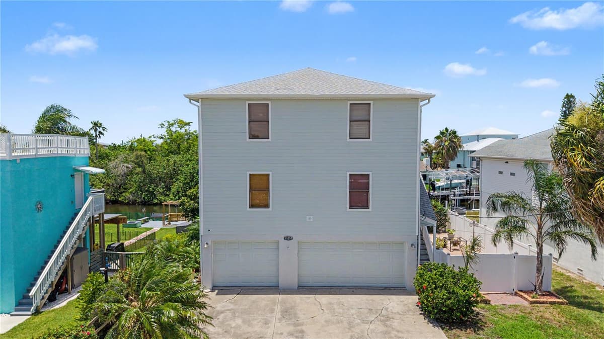13337 SUSAN DRIVE — photo 1 of 68