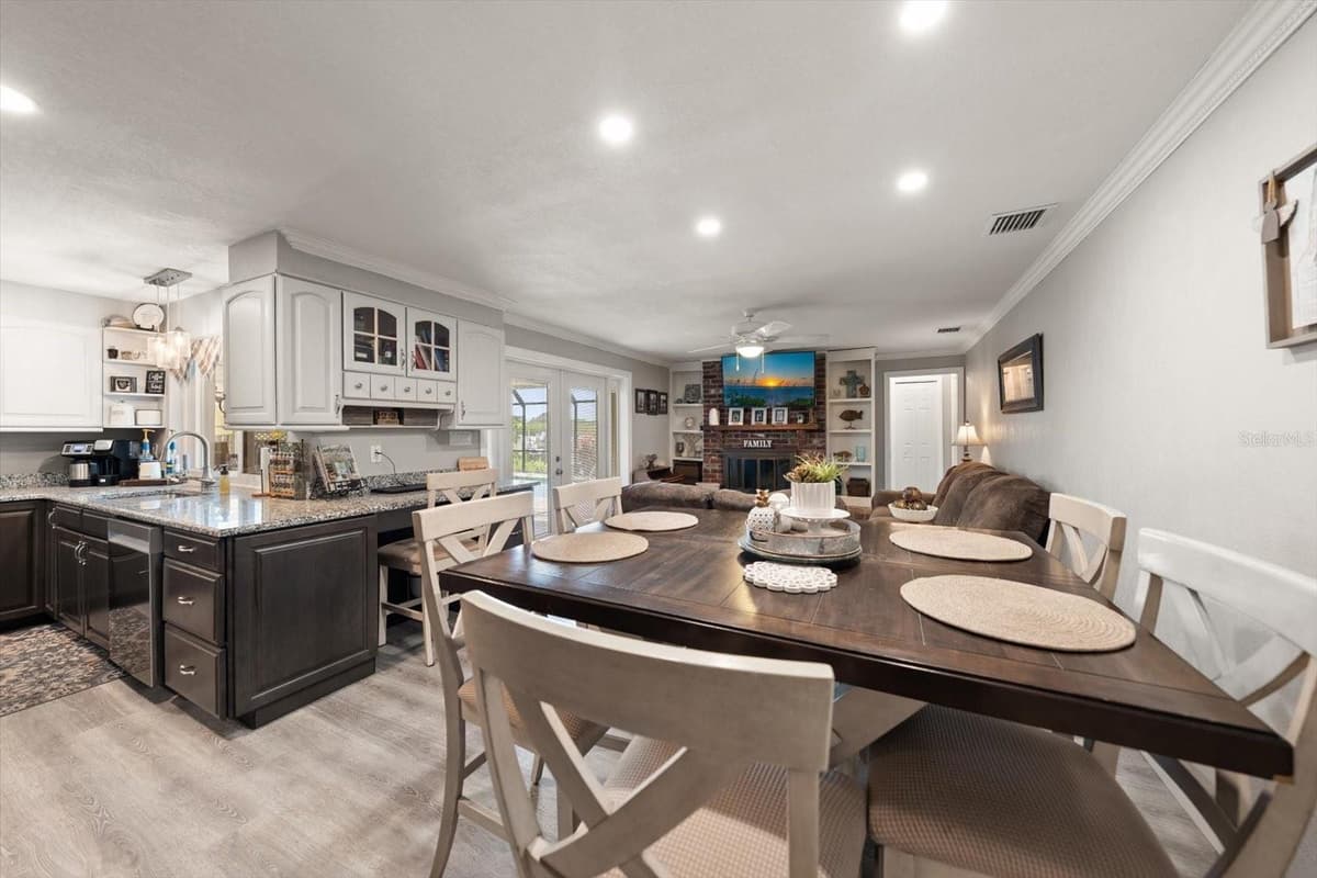 2126 EGRET DRIVE — photo 20 of 44