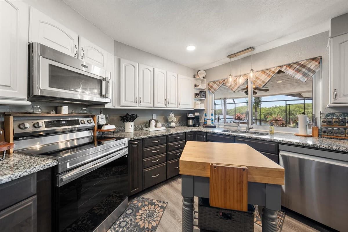 2126 EGRET DRIVE — photo 17 of 44