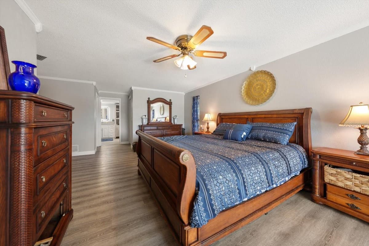 2126 EGRET DRIVE — photo 13 of 44