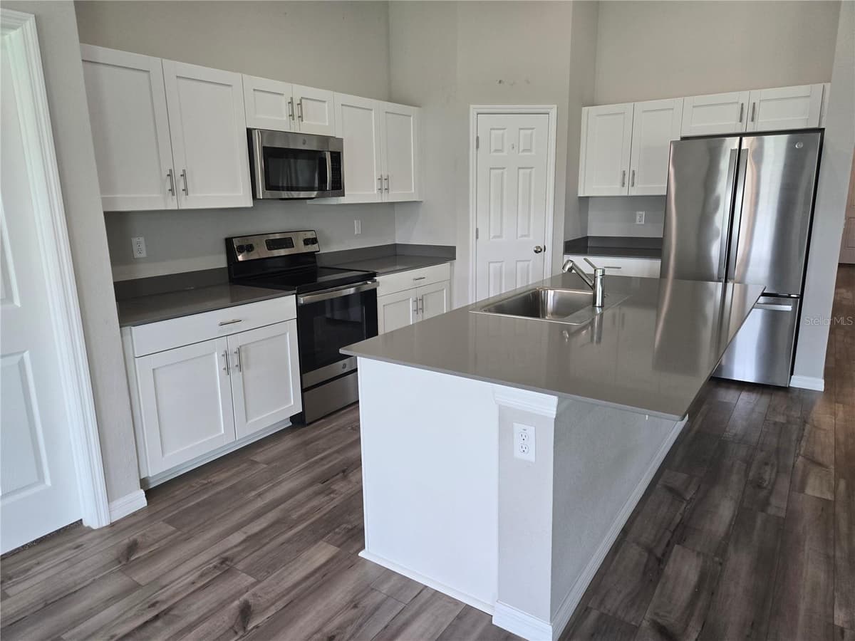 12730 MANGROVE FOREST DRIVE — photo 10 of 42