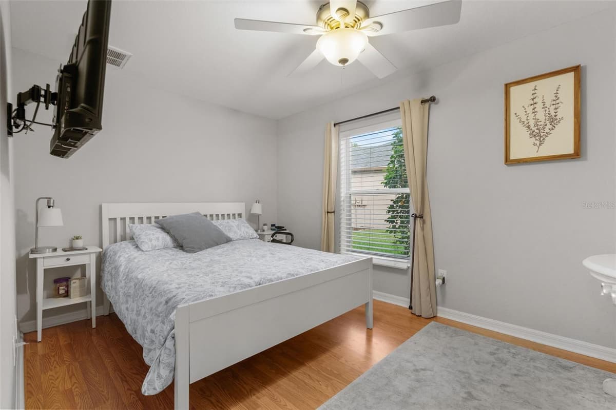 27015 FIREBUSH DRIVE — photo 20 of 59