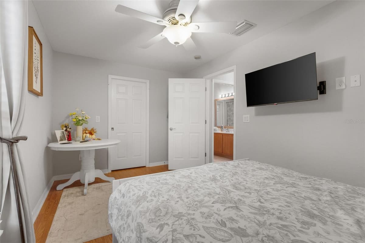 27015 FIREBUSH DRIVE — photo 21 of 59