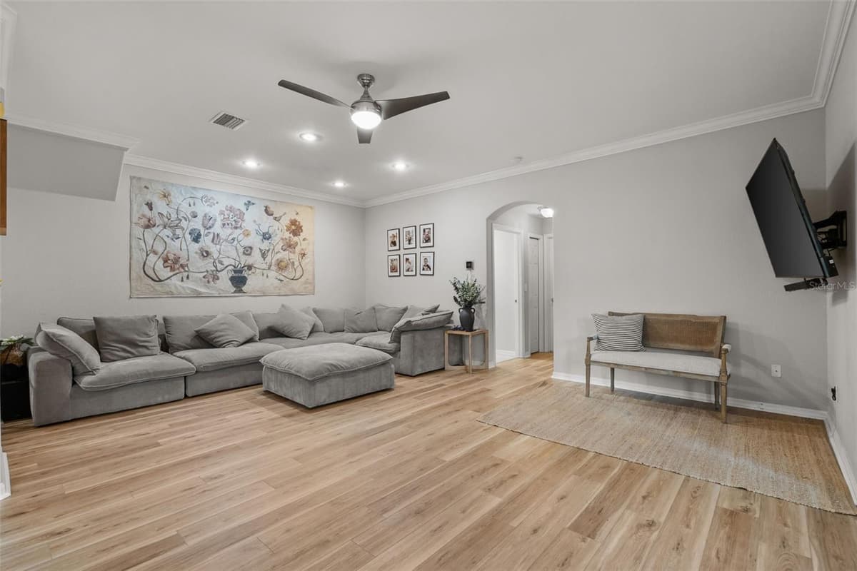 27015 FIREBUSH DRIVE — photo 13 of 59