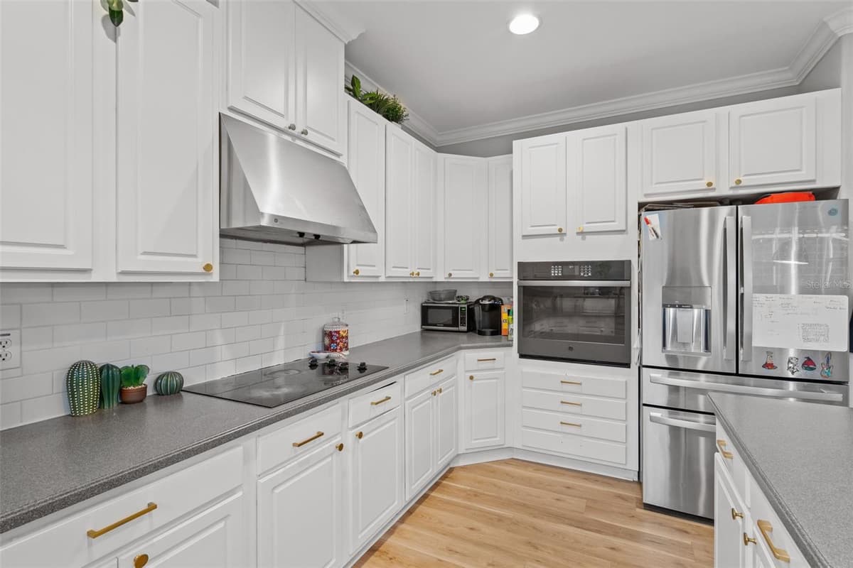 27015 FIREBUSH DRIVE — photo 19 of 59