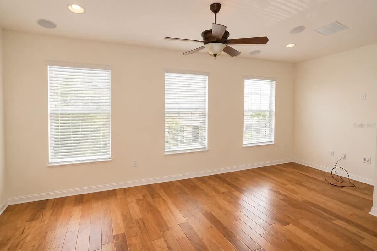 1515 BOWMORE DRIVE — photo 9 of 20