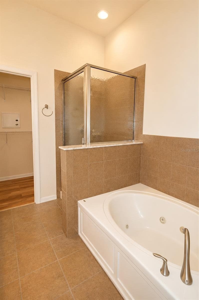 1515 BOWMORE DRIVE — photo 12 of 20