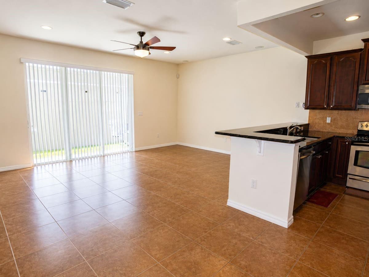 1515 BOWMORE DRIVE — photo 3 of 20
