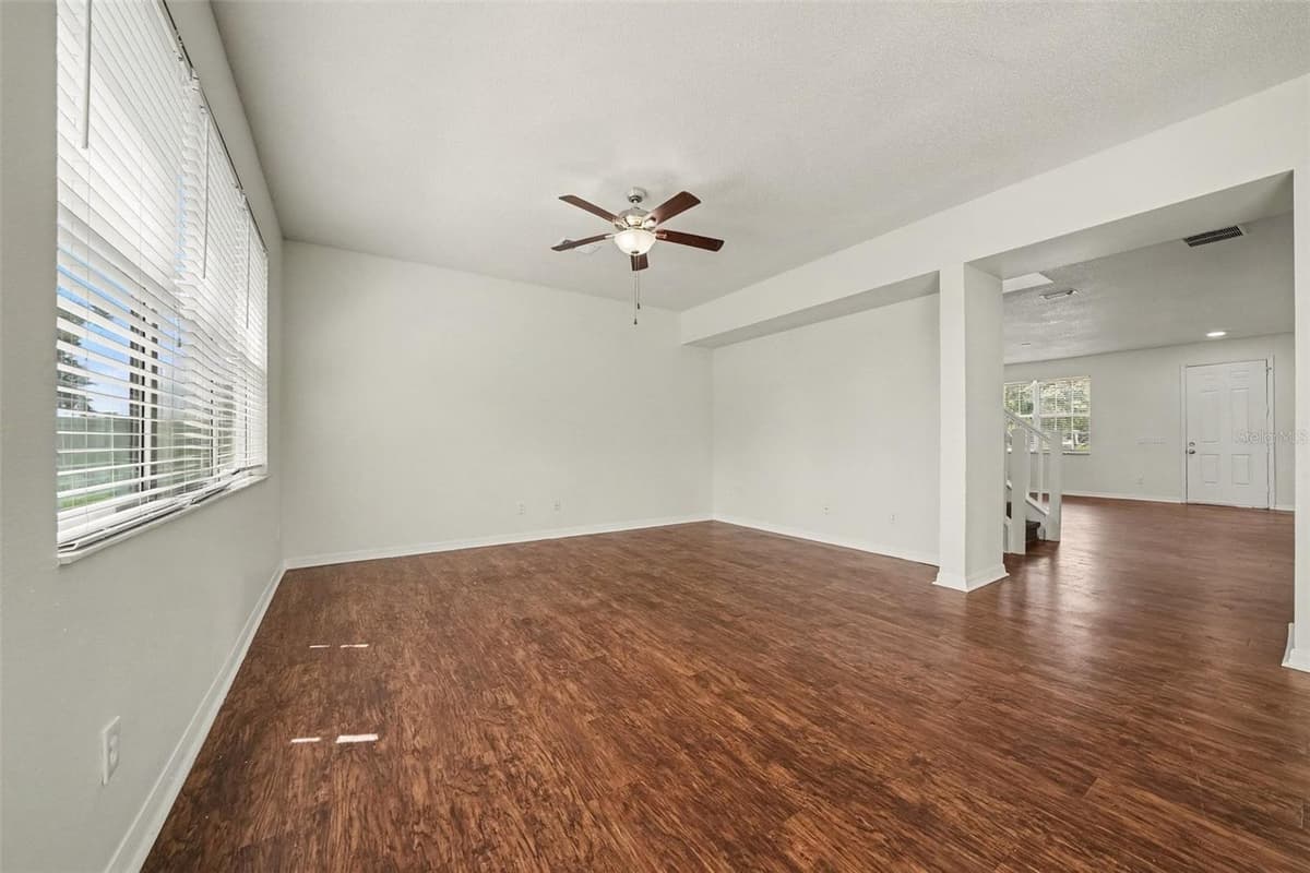 499 VICKS LANDING DRIVE — photo 5 of 42