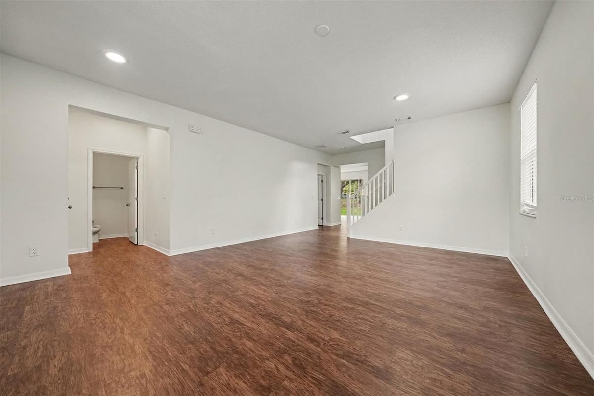 499 VICKS LANDING DRIVE — photo 7 of 42