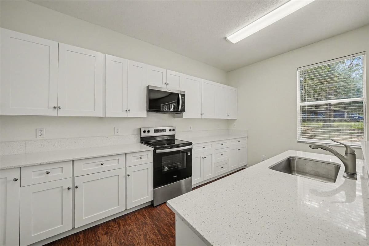 499 VICKS LANDING DRIVE — photo 13 of 42