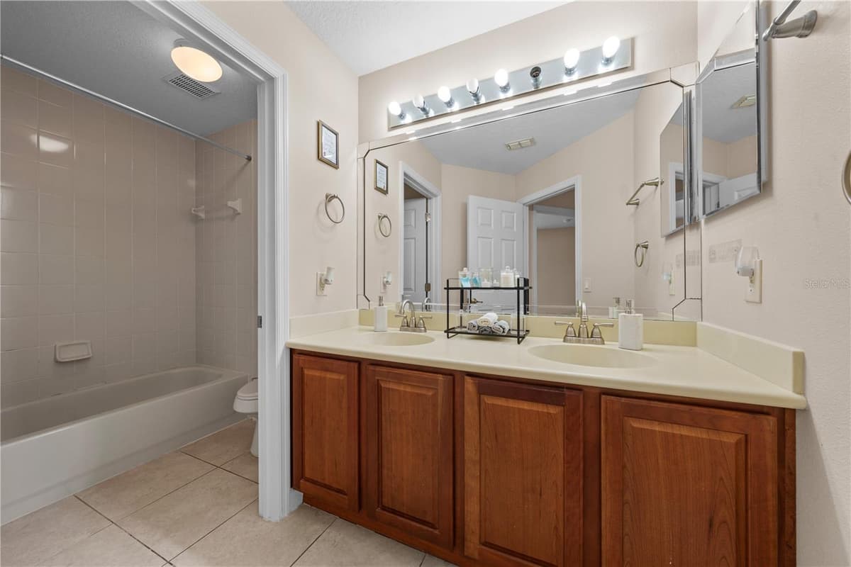 3535 SANCTUARY DRIVE — photo 44 of 64