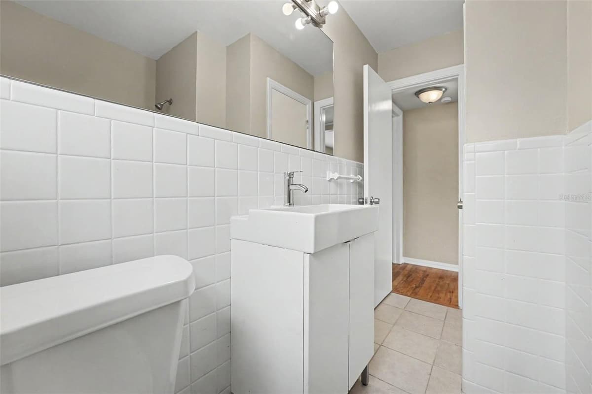 2935 WOODLAND HILLS AVENUE — photo 13 of 15