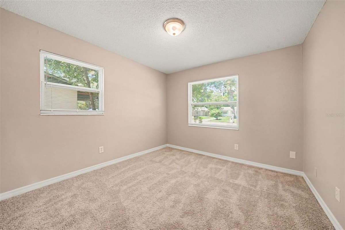 1895 IVEY LANE — photo 11 of 15