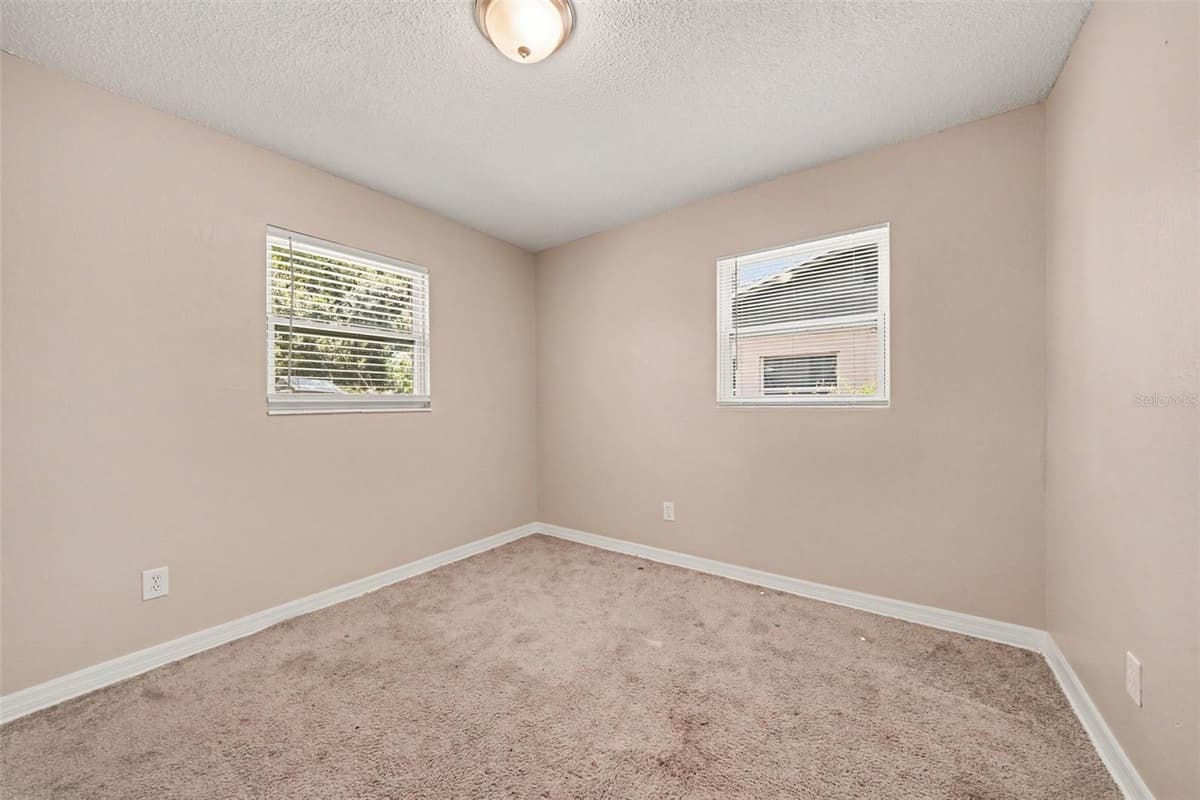 1895 IVEY LANE — photo 12 of 15