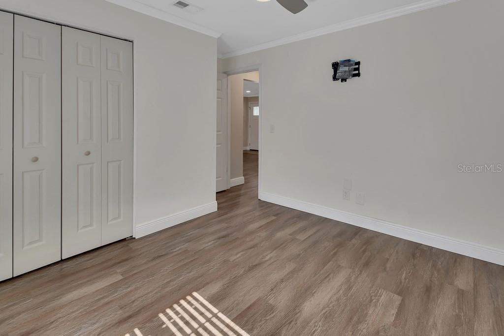103 SIESTA COURT — photo 25 of 40