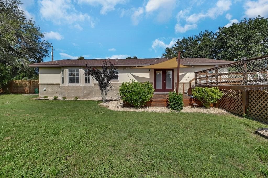 103 SIESTA COURT — photo 29 of 40