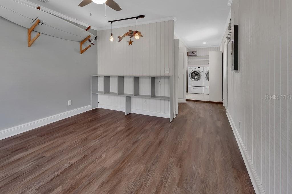 103 SIESTA COURT — photo 19 of 40