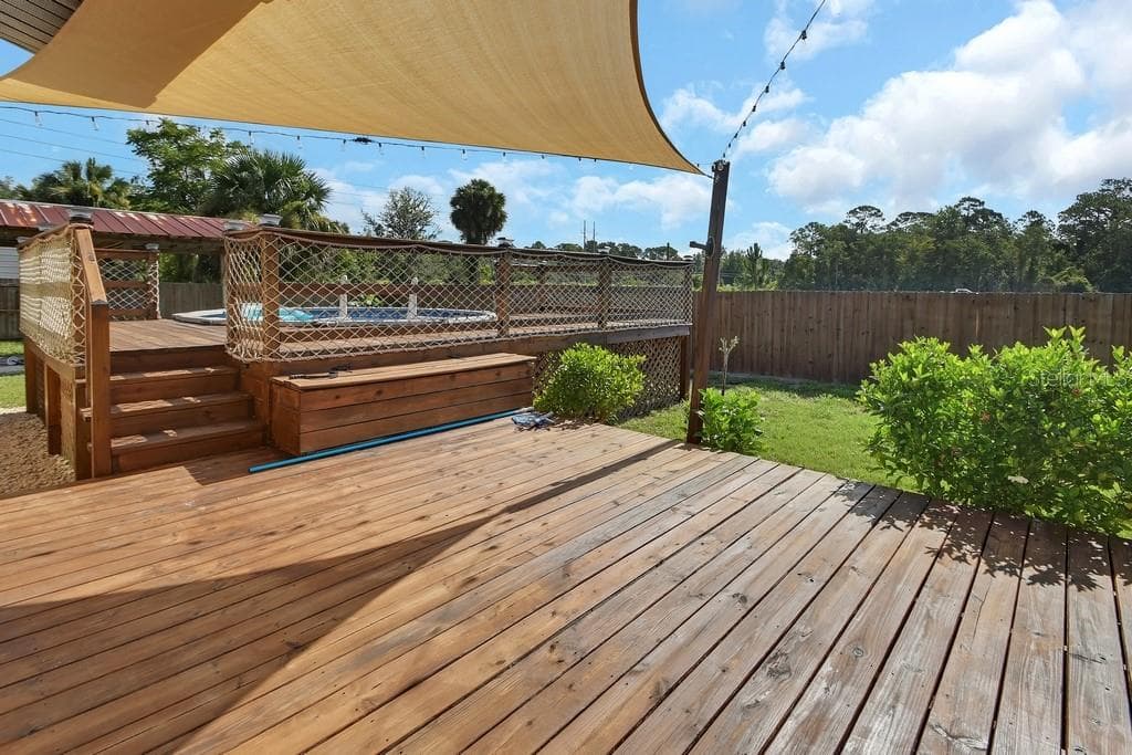 103 SIESTA COURT — photo 26 of 40