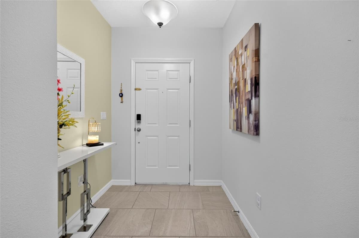 1181 STRATTON AVENUE — photo 6 of 48