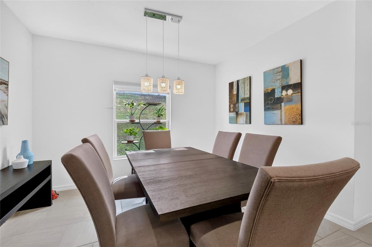 1181 STRATTON AVENUE — photo 19 of 48