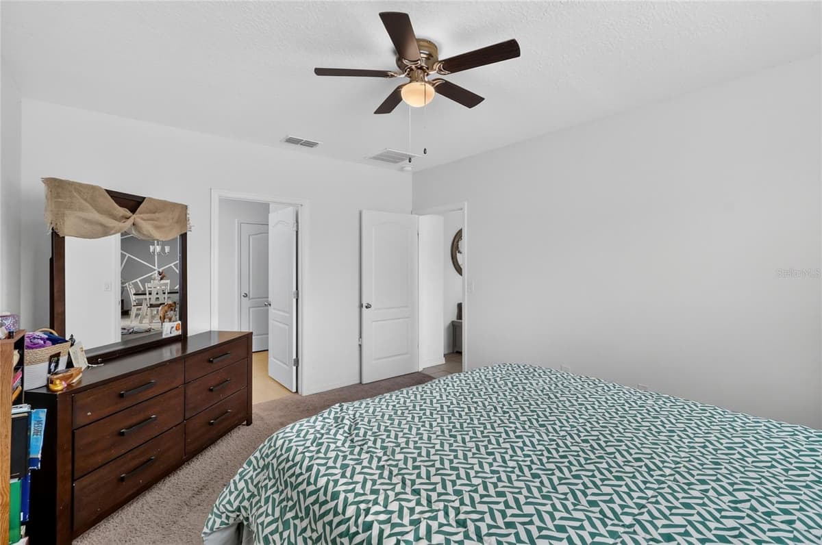 248 LUDISIA LOOP — photo 37 of 59