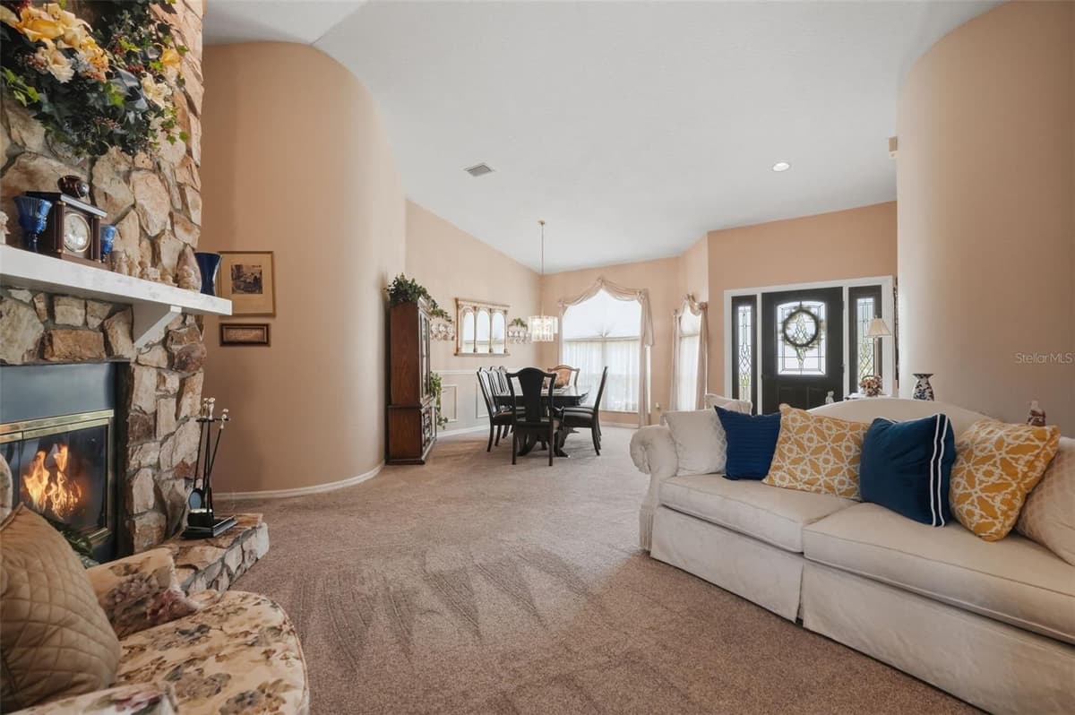 23427 PINE LAKE STREET — photo 8 of 42