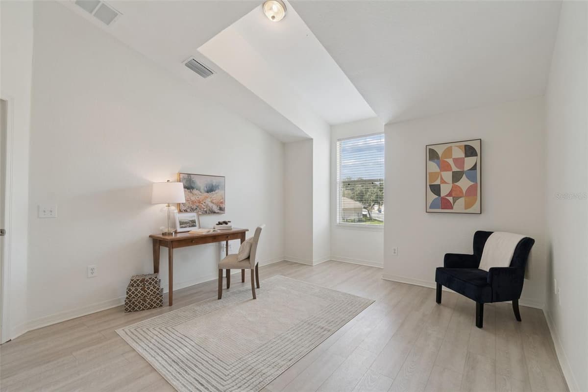 10820 CELTIC WOODS AVENUE — photo 37 of 47