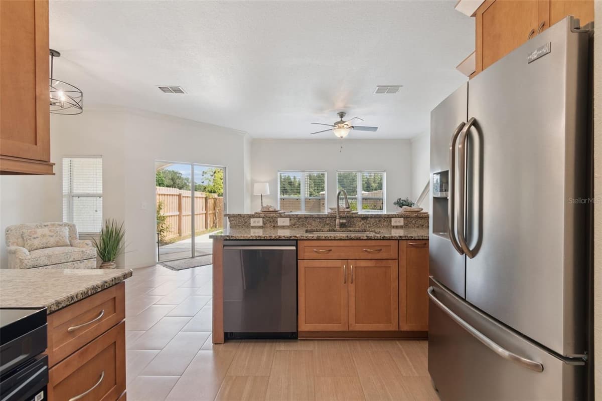 10820 CELTIC WOODS AVENUE — photo 19 of 47