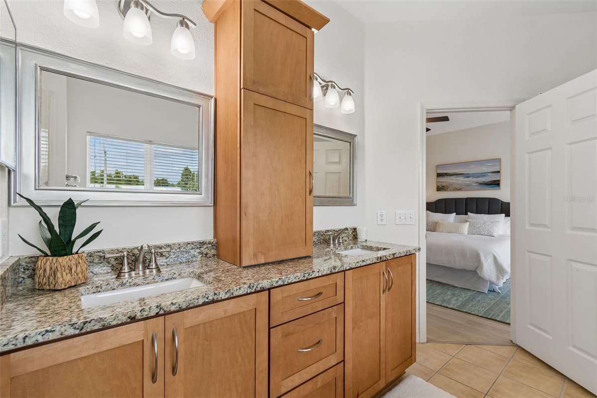 10820 CELTIC WOODS AVENUE — photo 30 of 47