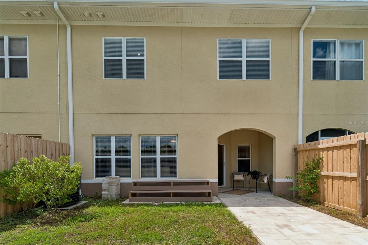 10820 CELTIC WOODS AVENUE — photo 42 of 47