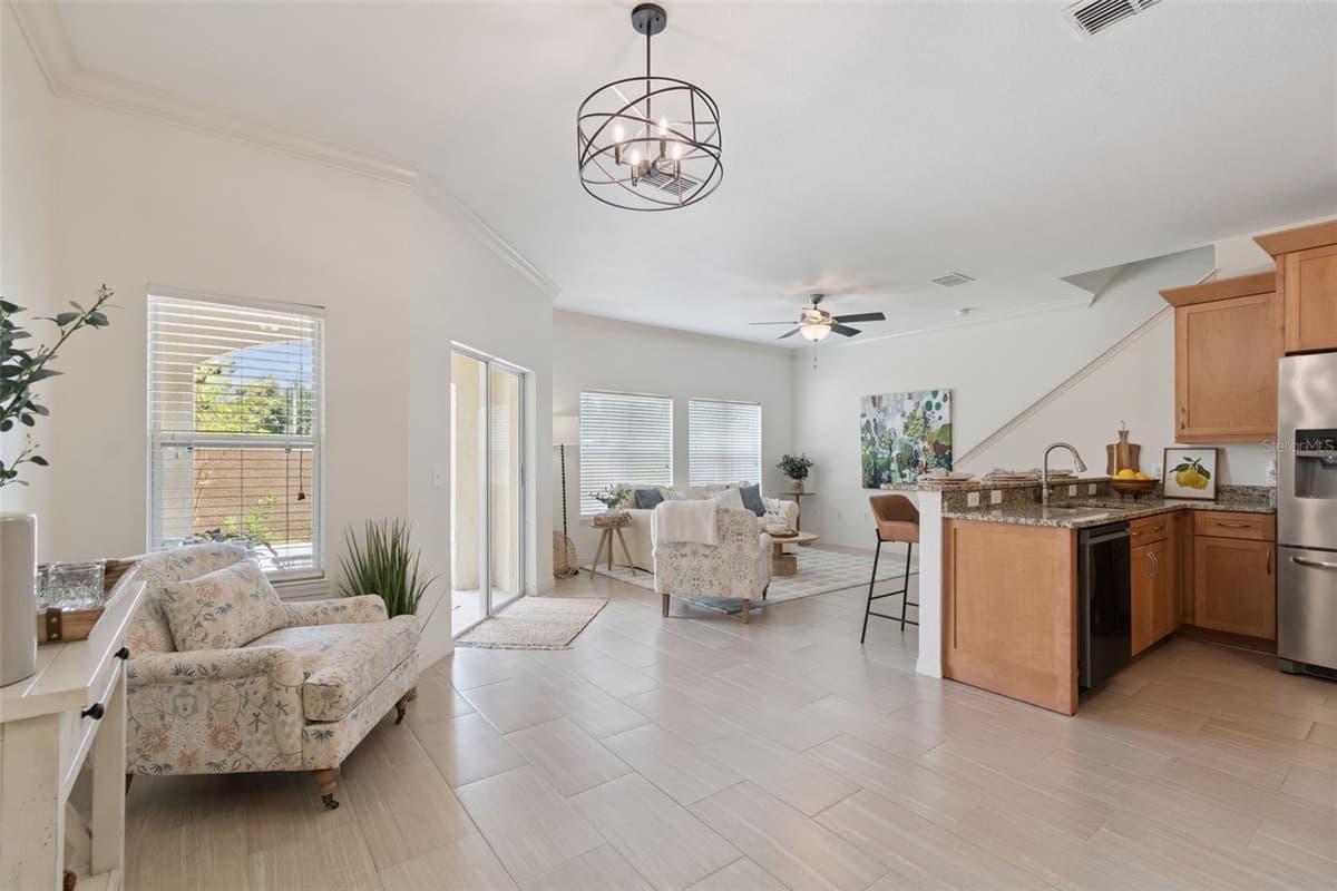 10820 CELTIC WOODS AVENUE — photo 5 of 47