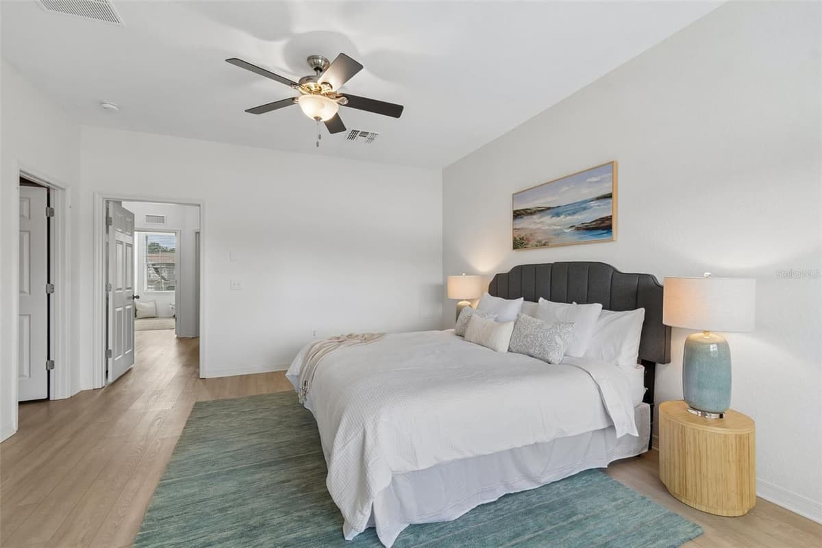 10820 CELTIC WOODS AVENUE — photo 26 of 47