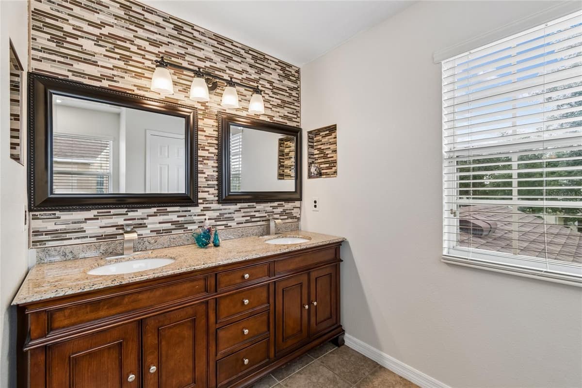 11232 CREEK HAVEN DRIVE — photo 35 of 80