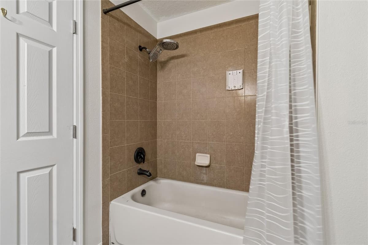 11232 CREEK HAVEN DRIVE — photo 45 of 80