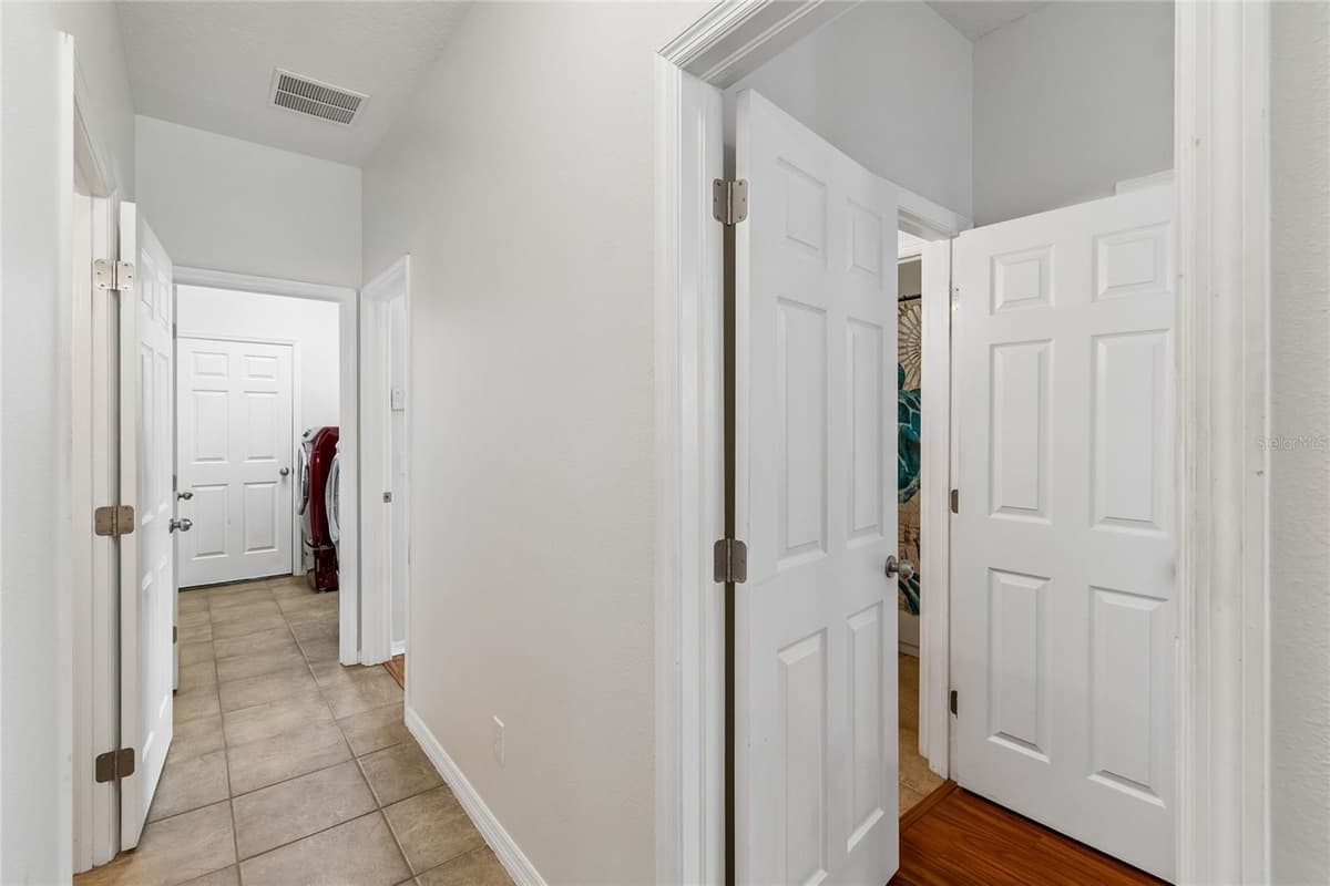 11232 CREEK HAVEN DRIVE — photo 18 of 80