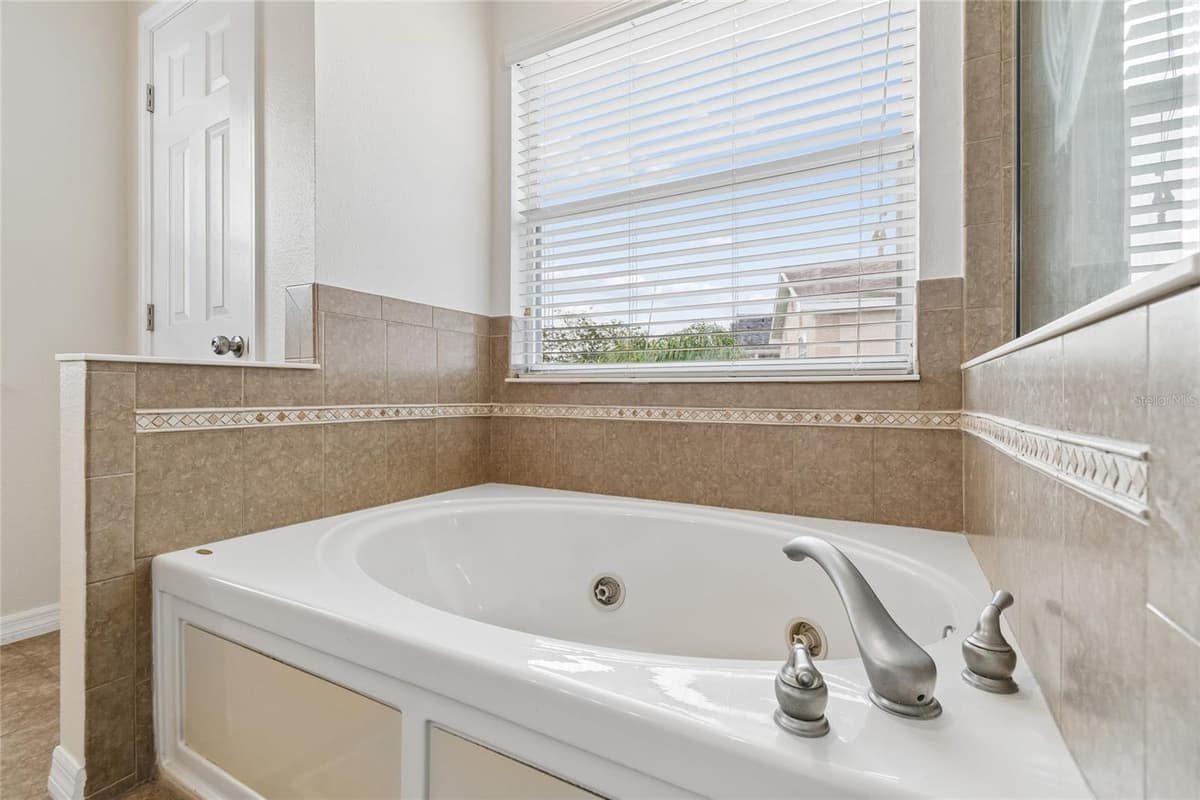11232 CREEK HAVEN DRIVE — photo 34 of 80