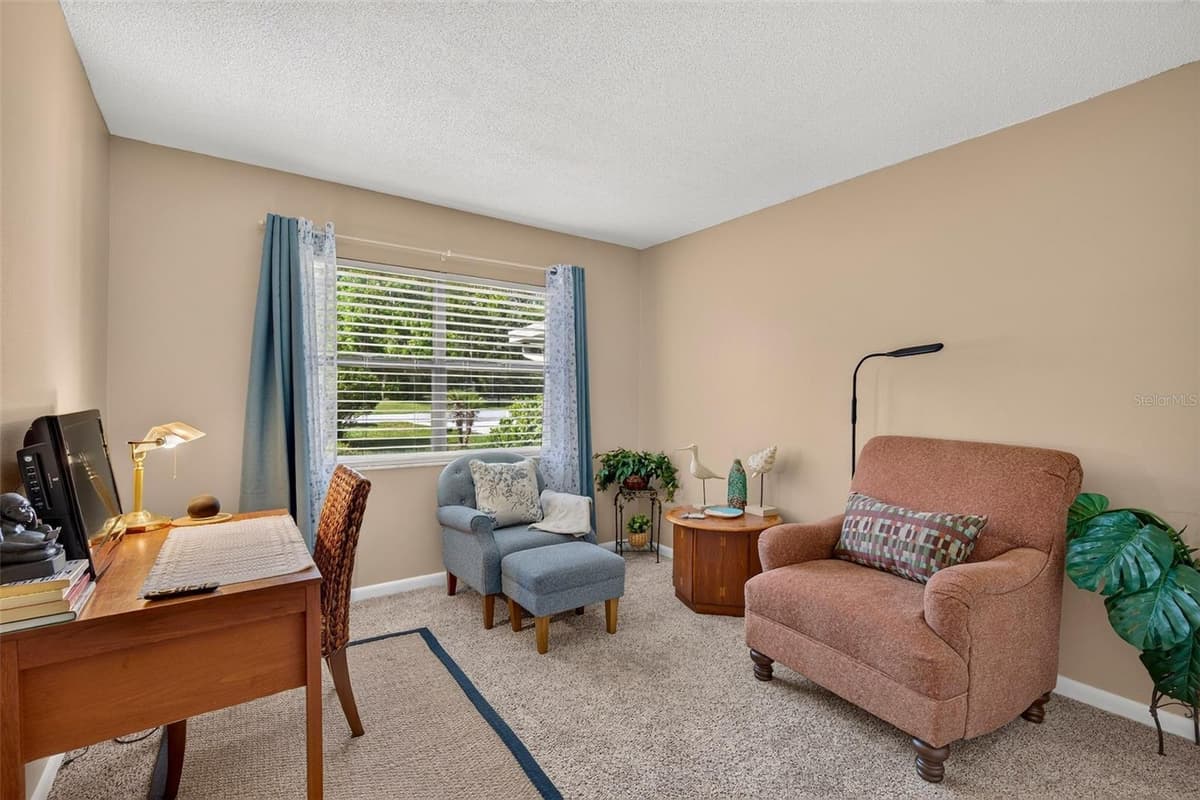 12 CHINABERRY CIRCLE — photo 29 of 52