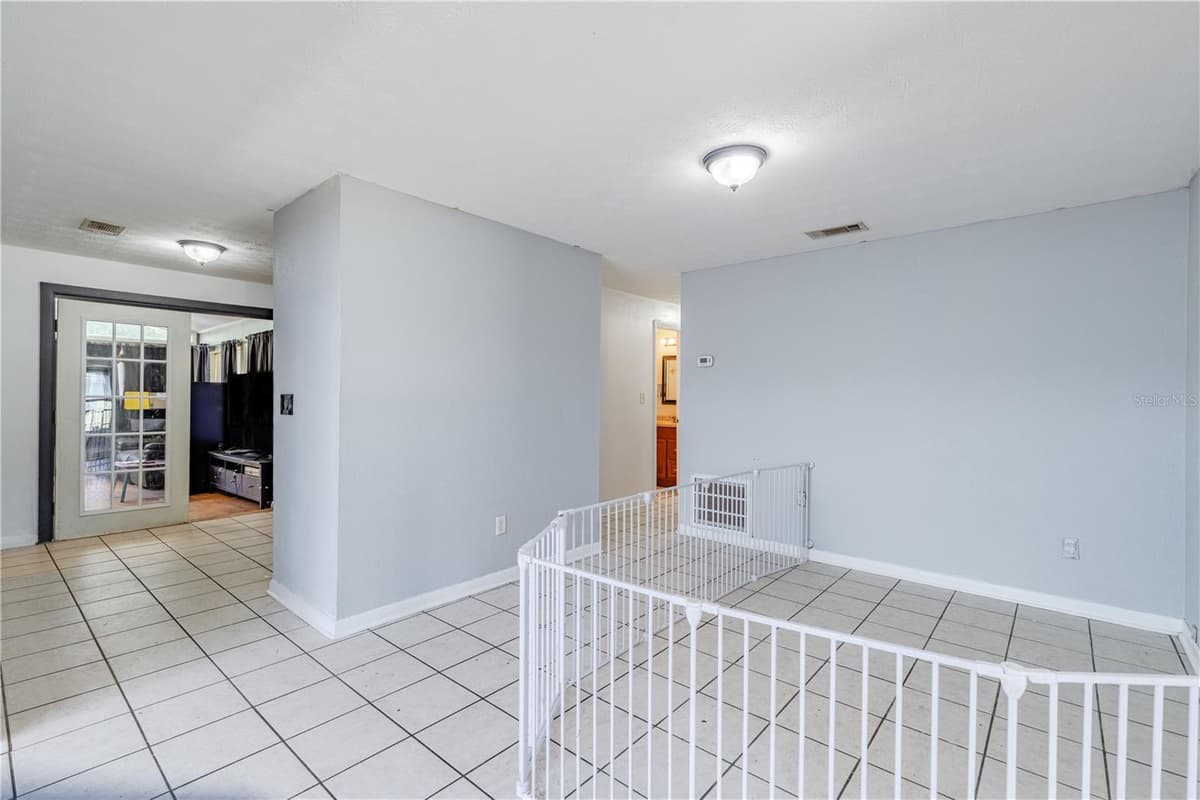 294 TRIBBLE STREET — photo 13 of 32