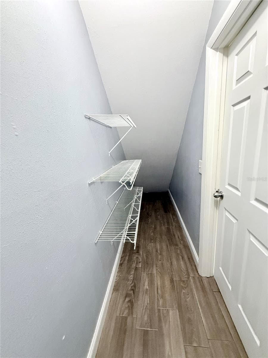 5111 EAGLESMERE DRIVE — photo 12 of 25