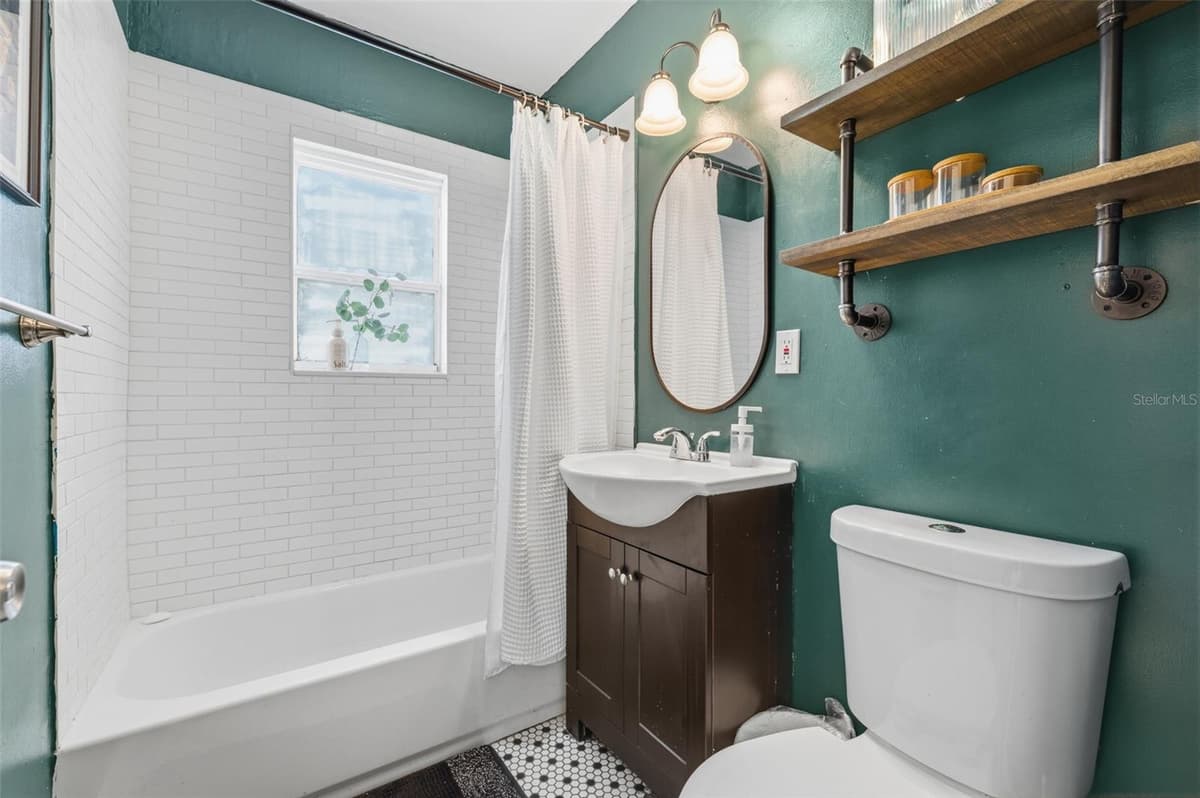 1209 CRENSHAW STREET — photo 19 of 25