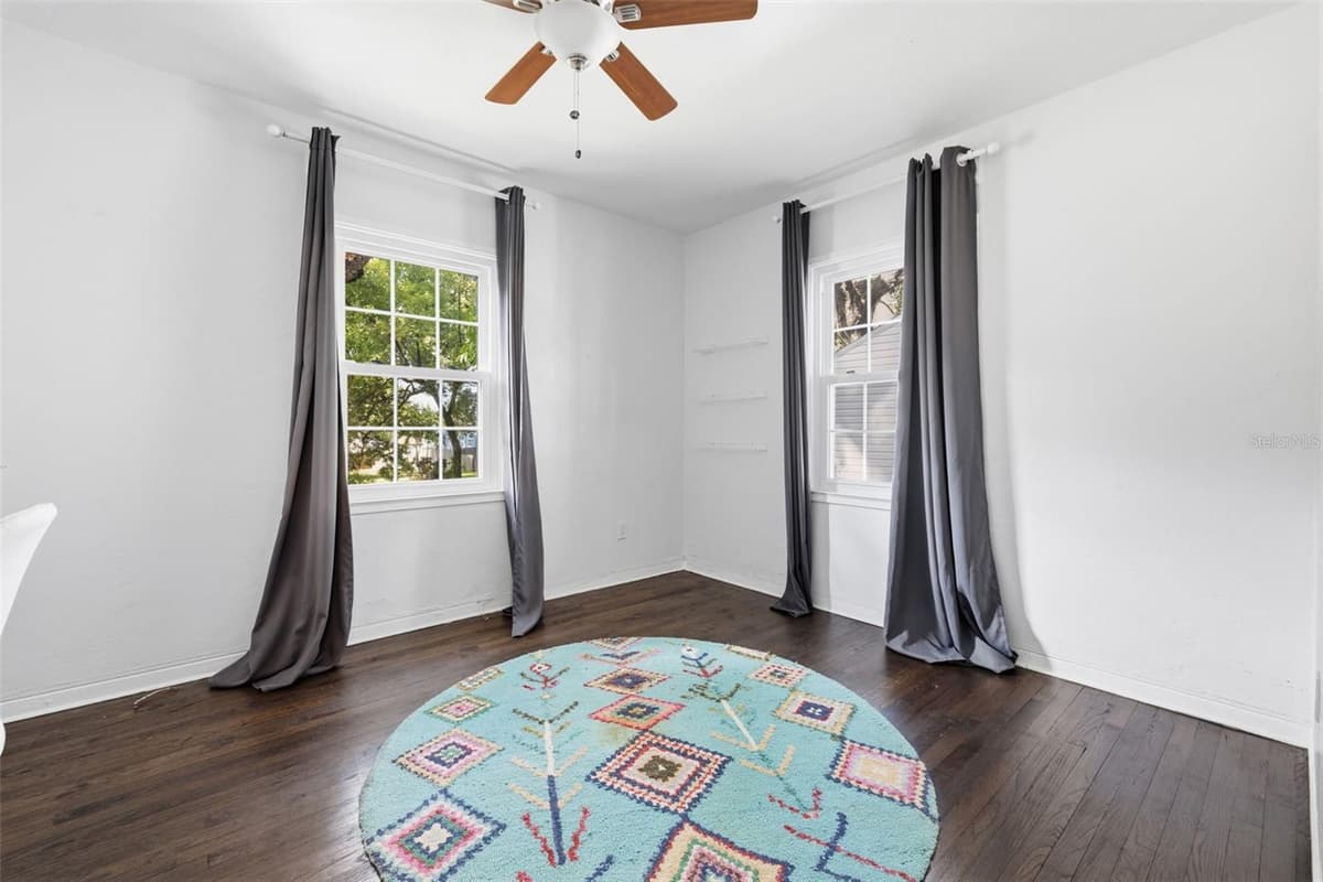 1209 CRENSHAW STREET — photo 18 of 25