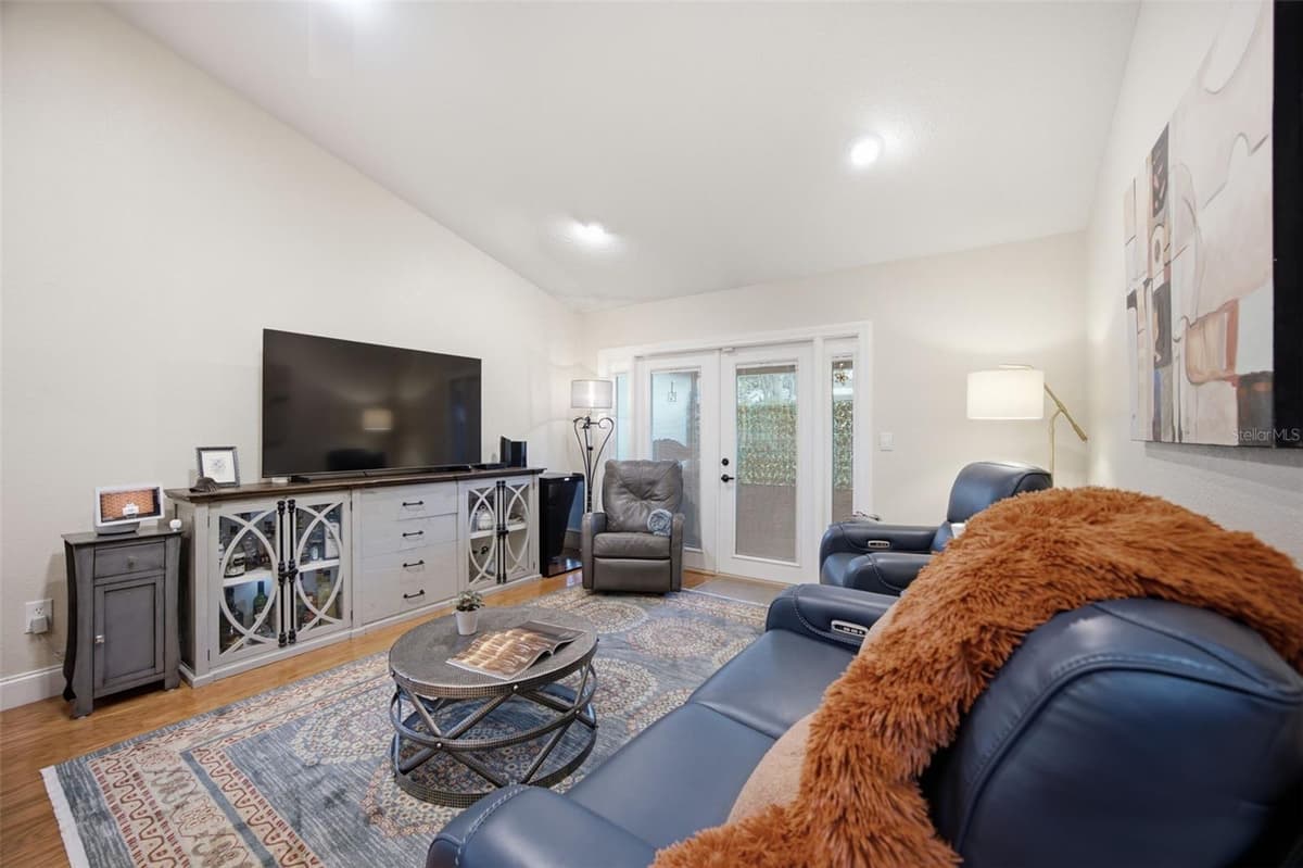 5100 BURCHETTE ROAD — photo 6 of 41