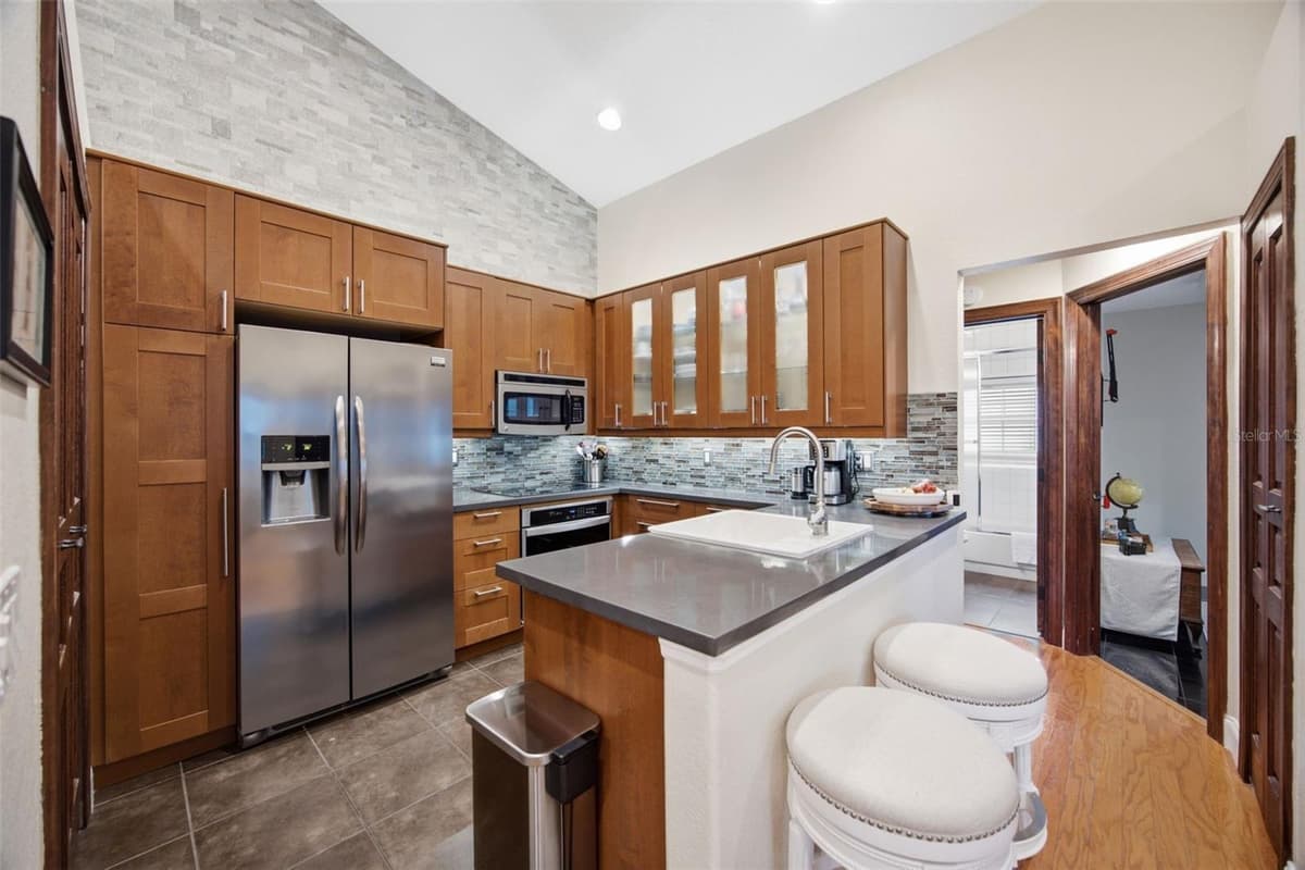 5100 BURCHETTE ROAD — photo 8 of 41