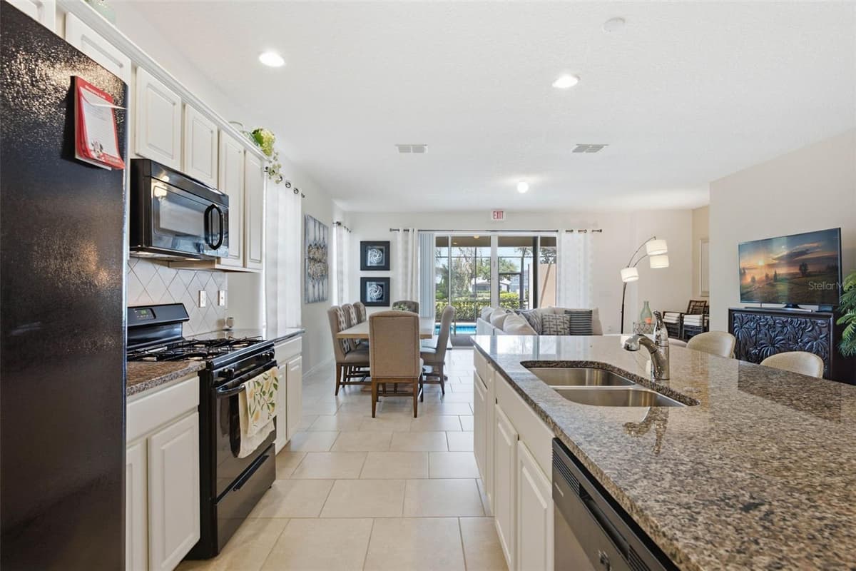 4702 TERRASONESTA DRIVE — photo 5 of 45