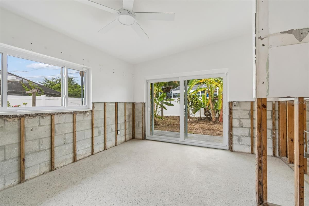 3901 50TH AVENUE — photo 31 of 46