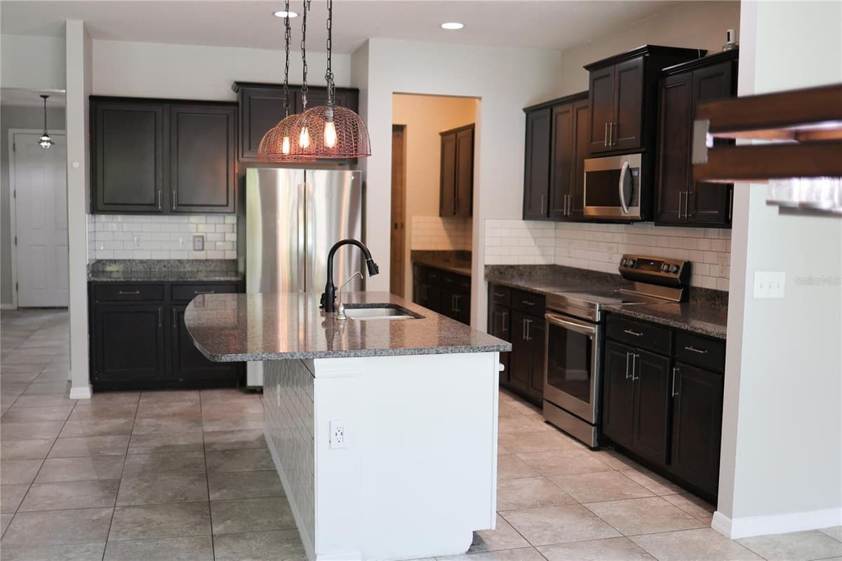 5002 JACKEL CHASE DRIVE — photo 16 of 40
