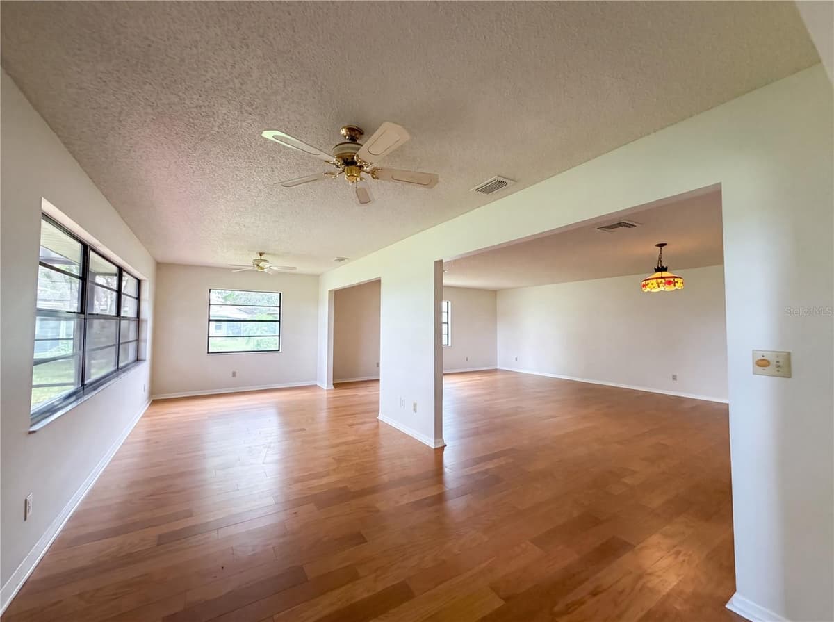 1404 LELAND DRIVE — photo 6 of 25