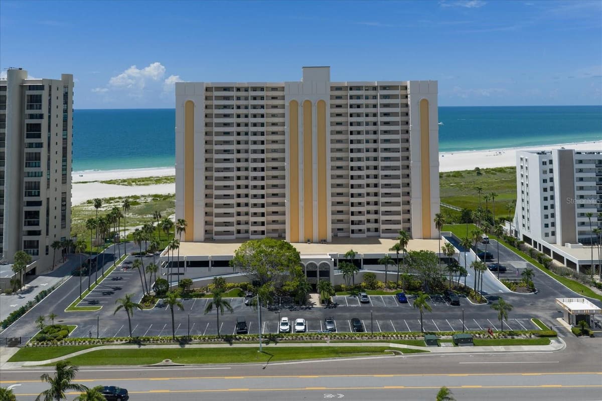 1270 GULF BOULEVARD — photo 1 of 25